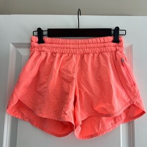 Lululemon Tracker short